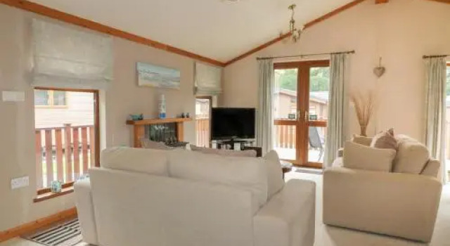 Crocus Lodge, Забронировать Отель Отели Англии 3 звезды, 3*