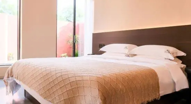 Люкс Shanqiu Villa Residence (Wanning Shimei Bay Island Tourist Road)