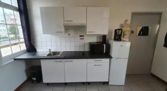 F2 Avec Terasse Sud Ouest, Varaa Huoneisto Hotellit Westhoek pysäköinnillä, Pysäköinti
