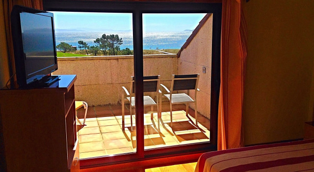 Complejo Turístico Raeiros, Rezerwuj Hotel  