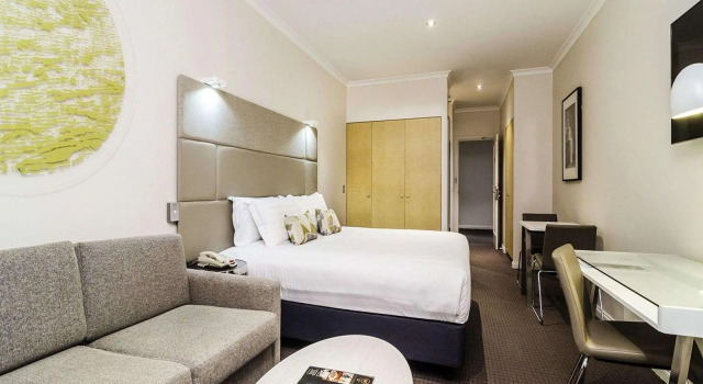 Двухместный номер Standard Clarion Suites Gateway