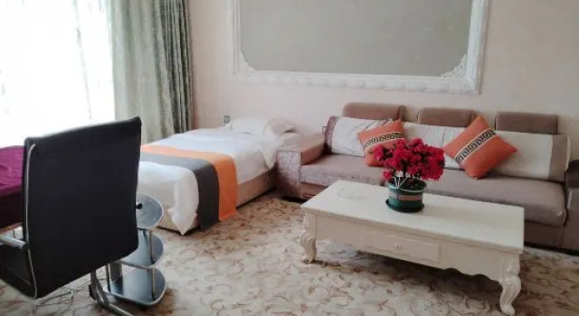 Люкс Deluxe Ruoergai Lvran Holiday Hotel