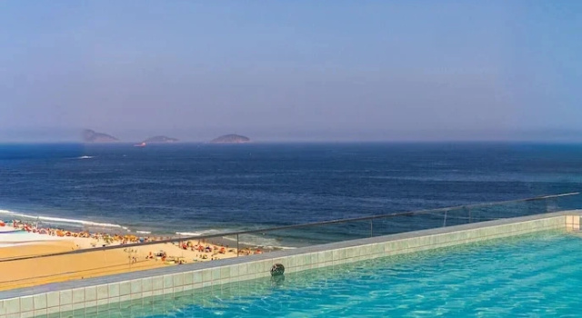 Коттедж Sea View and Balcony With Bathtub Q20