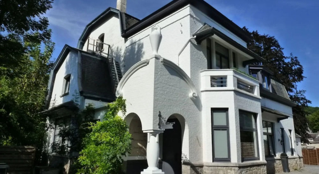 Luxury Mansion in Hastière-par-delà With Swimming Pool