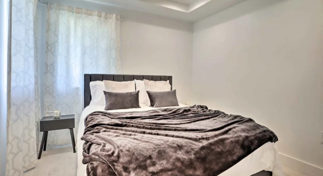 Коттедж с 2 комнатами Denver Retreat w/ Yard ~ 4 Mi to Downtown!