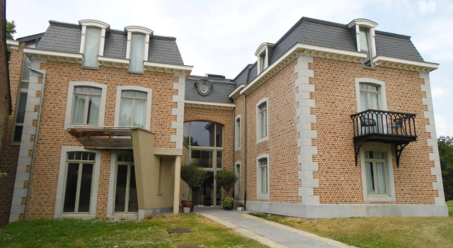 Château de Bernalmont The place to stay, Rezervasyon Otel Ruy Liege