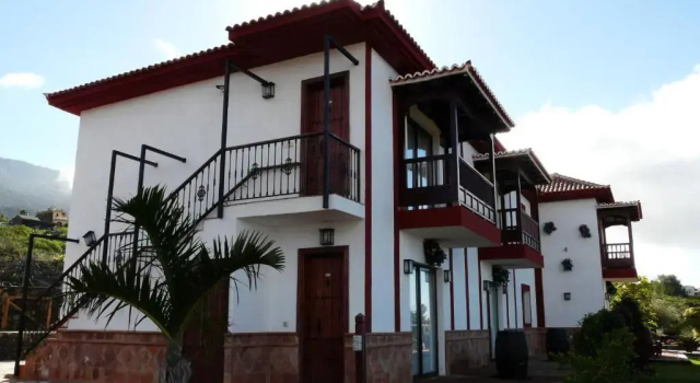 Finca Monte Mar 1+2