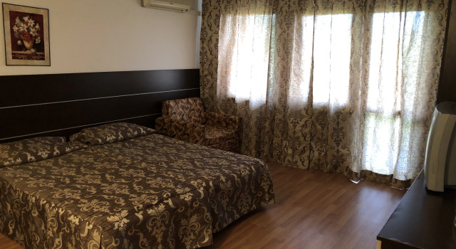 Hotel Zora, Забронировать Отель Отели области Бургас с бассейном, Бассейн
