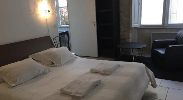 Семейный номер Standard Boutique Hotel de la Place des Vosges