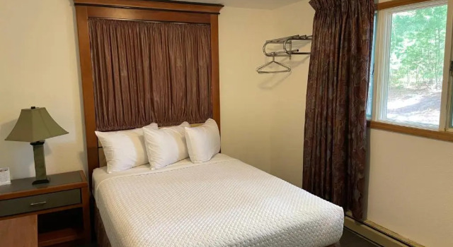Люкс Deluxe Trails End Motel