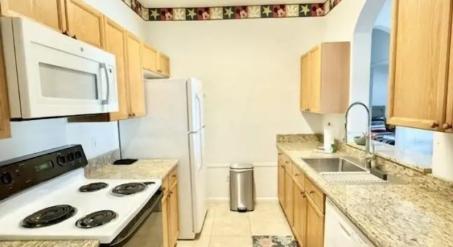 Номер Standard с 2 комнатами Amazing Resort 2 Bed Condo Close To Disney 2 Bedroom Condo by RedAwning