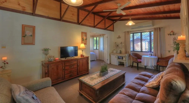 Люкс Deluxe RondayVoo Bed & Breakfast