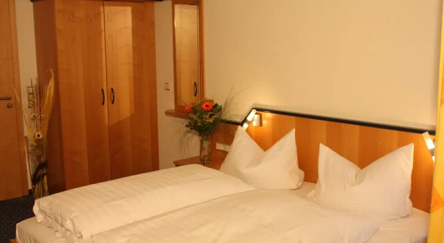 Трёхместный номер Standard с балконом Hotel Gasthof zum Biber