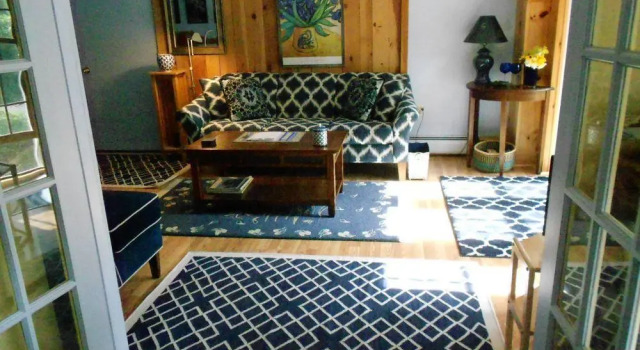 Cavalier Cottage B&B, 예약 베드 앤드 브렉퍼스트 Shelburne Falls 