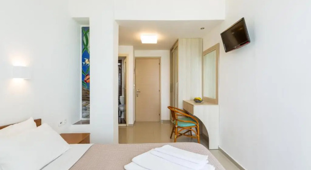 Номер Standard Poseidon Hotel