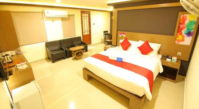 Полулюкс Hotel AJ Park