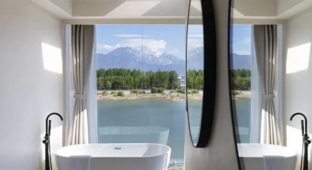 Двухместный люкс Lijiang Shanhai Villa Homestay