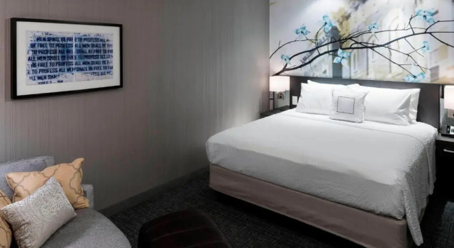 Номер Standard Courtyard by Marriott Richmond Downtown
