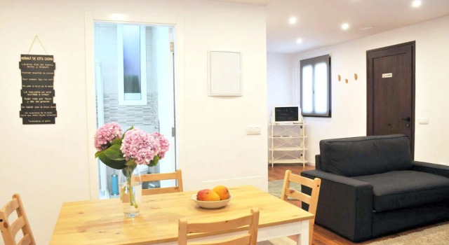 House with 2 Bedrooms in Los Silos, with Wonderful Sea View, Furnished Terrace And Wifi - 5 Km From the Beach, Book Vacation Home Hotels in Tenerife with Parking, Parking