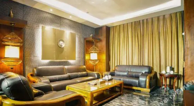 Pearl Royal Hotel, Buchen Sie Hotel Beihai Guangxi, in der Nähe von Silberstrand