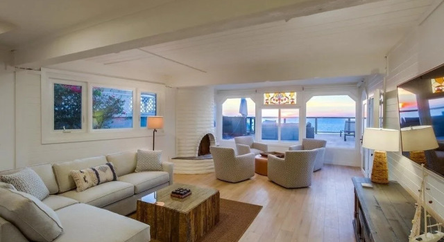 Beacons 3 Bedroom Home, Забронировать Дом для отпуска Энсинитас San Diego County, рядом с Мунлайт-Стейт-Бич