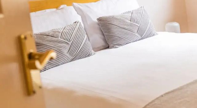Апартаменты Deluxe Amazing Castle View Apartment