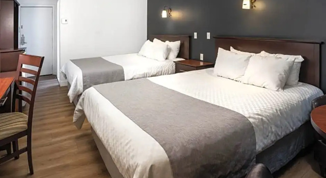 Четырёхместный номер Standard Hotel Marineau La Tuque Centre