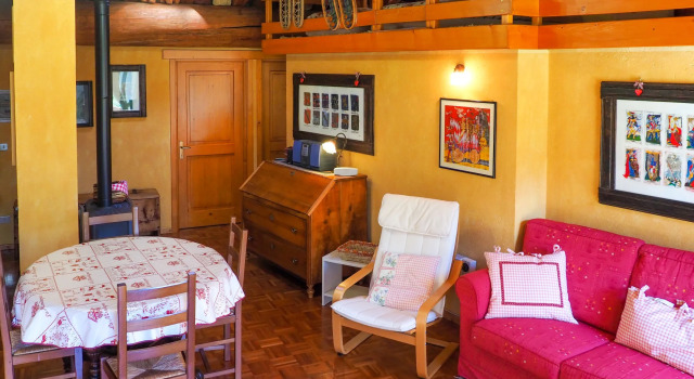 Chalet Chez Les Roset by Interhome, Забронировать Шале Арвье Валле д'Аоста
