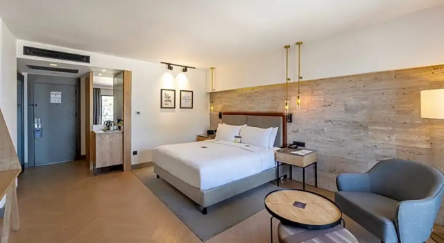 Двухместный номер Corner Deluxe с видом на море DoubleTree by Hilton Antalya-Kemer All-Inclusive Resort