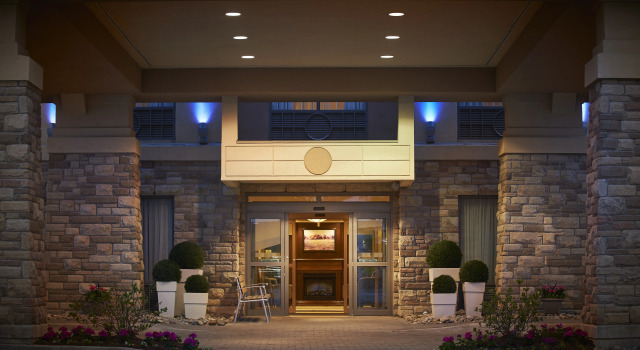Holiday Inn Express & Suites Huntsville by IHG, Book Hotel Hoteller i Muskoka med morgenmad, Morgenmad