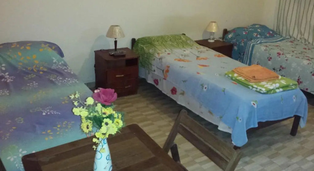 Трёхместный номер Classic Hospedaria - Hostel Gamboa