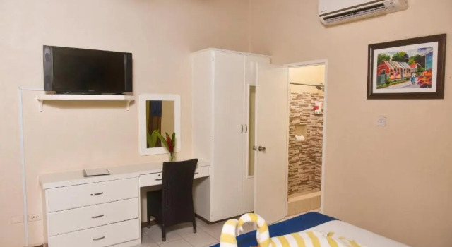Студия Melbourne Inn