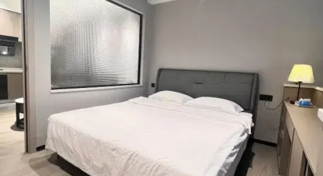 Люкс Multi-dimensional Executive Apartment (Convention and Exhibition Center)