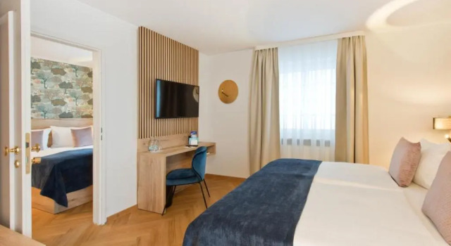 Семейный номер Standard Atrium Hotel Amadeus