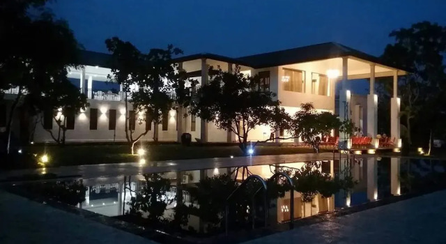 Four Points Resort - Anuradhapura, Забронировать Курортный отель Курортные отели Анурадхапура, Курортный отель