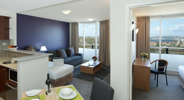 Апартаменты c 1 комнатой с видом на гавань Park Regis Concierge Apartments