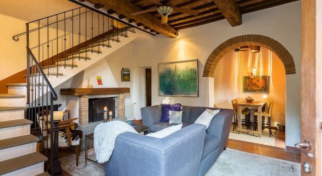 Charming Apartment With Swimming Pool Spacious Terrace And Private Garden