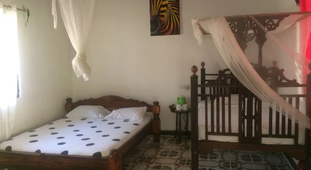 Kicheko Bungalows