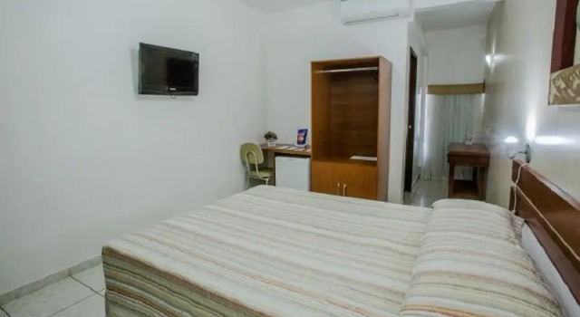 Одноместный номер Standard Foz Presidente Economic Hotel