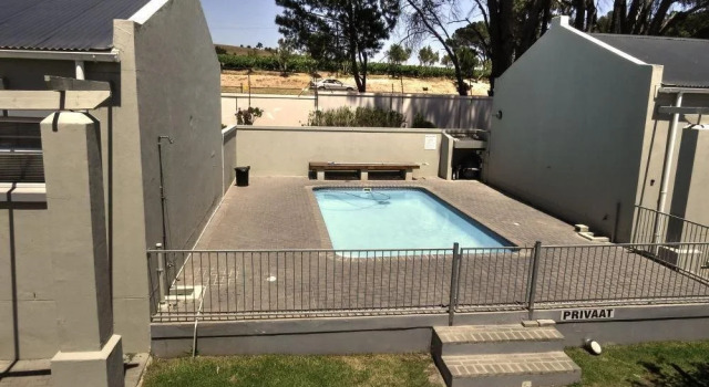 Stellenbosch Rugby Academy - Hostel, Забронировать Хостел Хостелы Стелленбос, Хостел