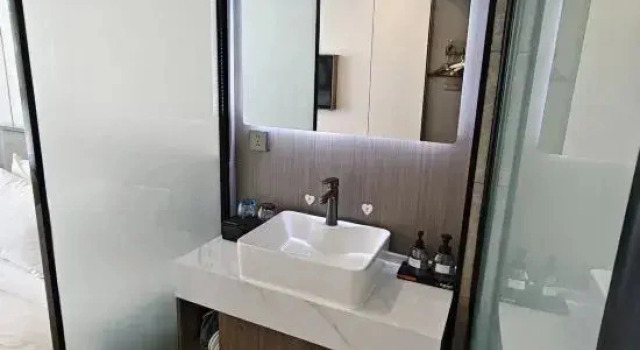 Двухместный люкс Business Oak Hotel Chongqing Luoma Holiday
