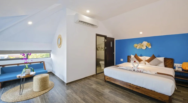 Двухместный номер Superior с балконом и с видом на город December Hoi An Villa