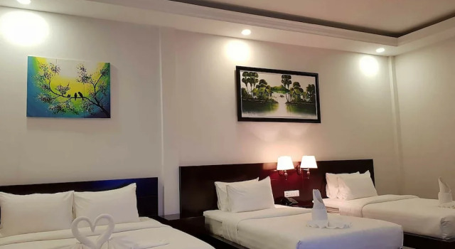 Golden Apple Hotel Two