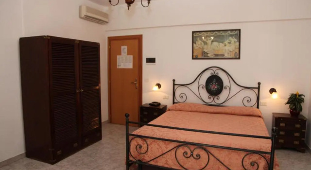 Standard huone Hotel Lo Scirocco