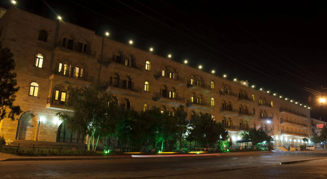 Tassaray Hotel