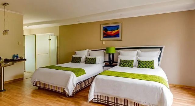 Четырёхместный номер Standard Protea Hotel by Marriott Umfolozi River