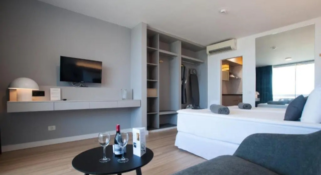 Полулюкс с видом на море Coral Suites & Spa