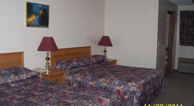 Четырёхместный номер Standard Model A Inn
