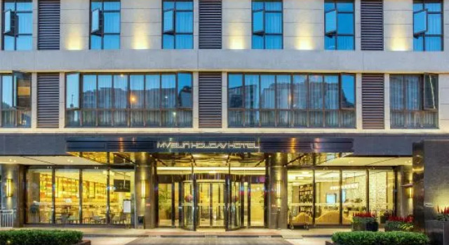 Shiyan Meisheng Holiday Hotel (Shanghai Road University Town), Prenota Hotel Hotel a Hubei con parcheggio, Parcheggio