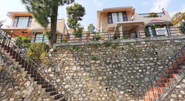 OYO 10816 Home 2BHK Winged Villa Sattal